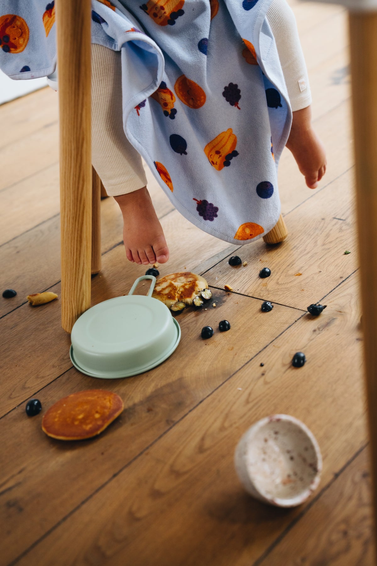 BLACK MONTH: Boo Lätzchen - Blueberry Pancake