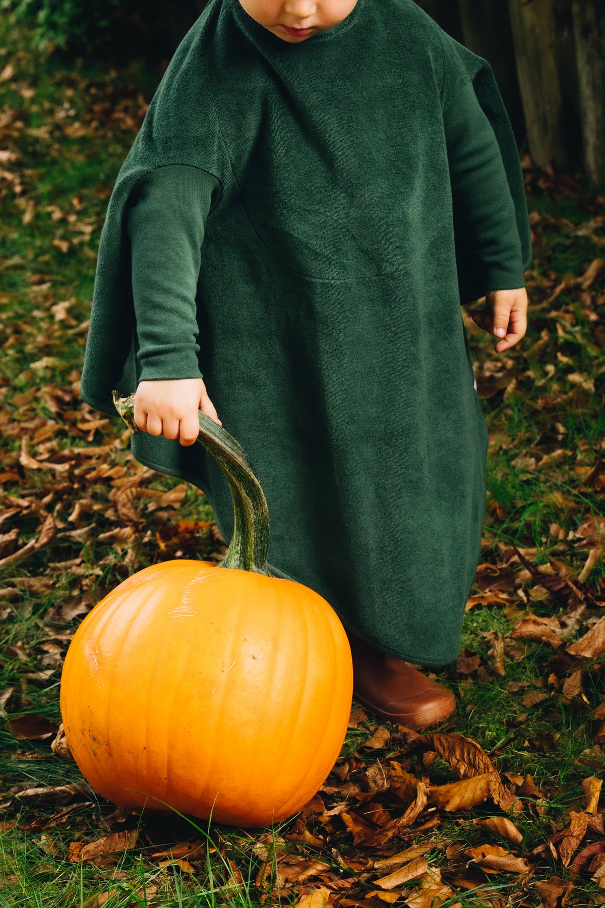 “Boo“ Lätzchen -  Forest Green