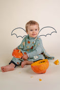 Bild in Galerie-Betrachter laden, Limited Edition “Boo“ Lätzchen – Happy Halloween
