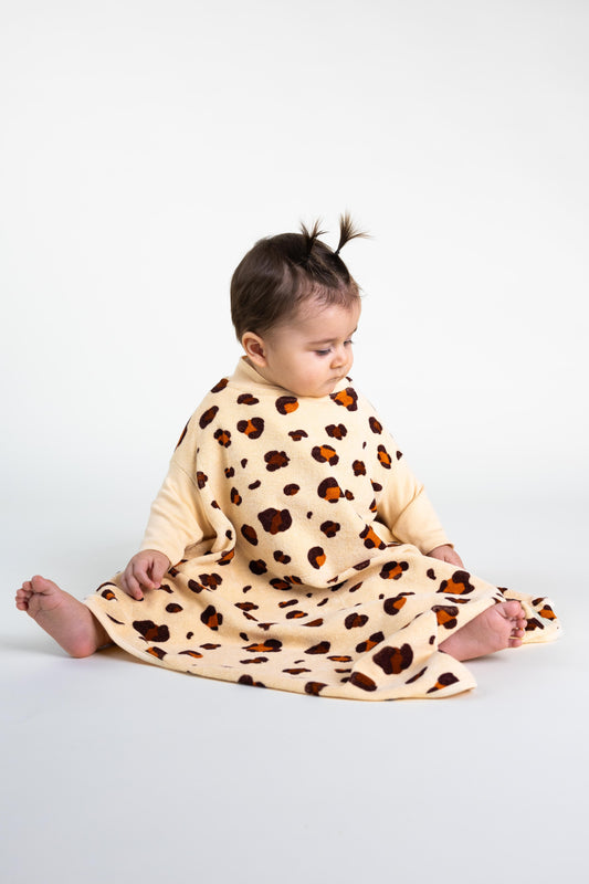 LIMITED EDITION “Boo“ Lätzchen – Leo Love 2.0